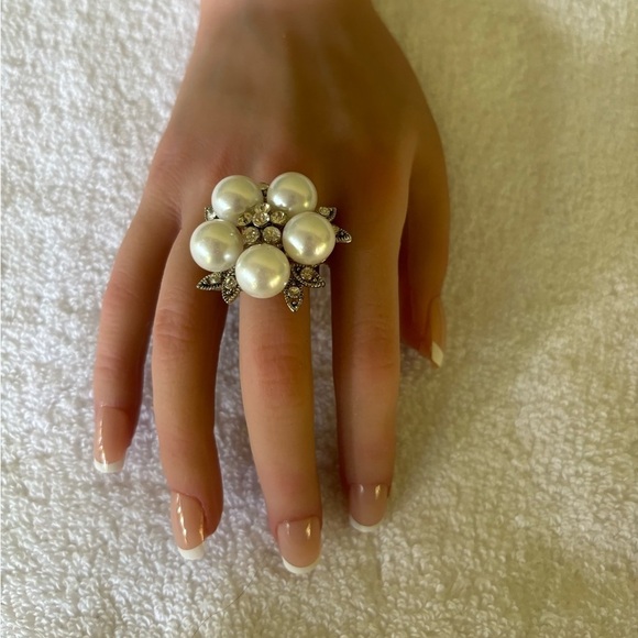 Statement Pearl & Rhinestone Flower Ring - Picture 4 of 13